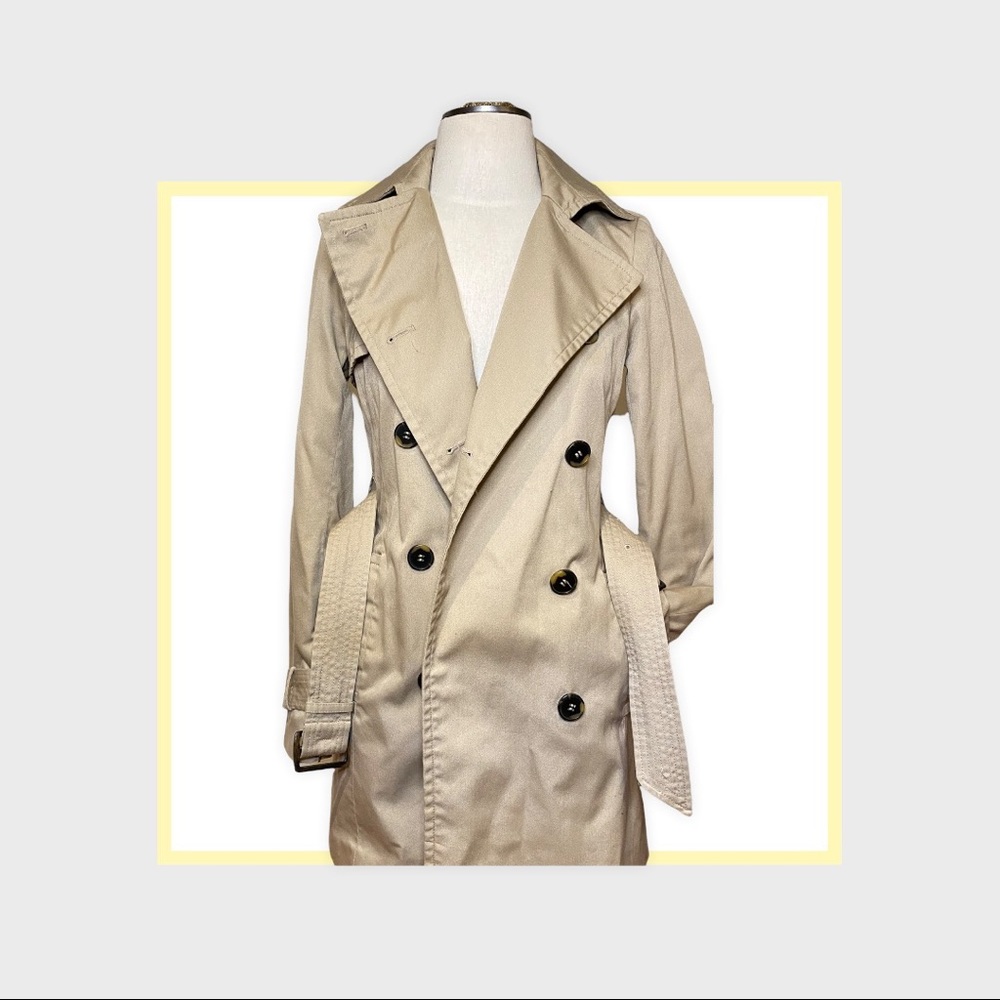 🚨Eye Spy, Private I - Must Have Trench Coat🚨